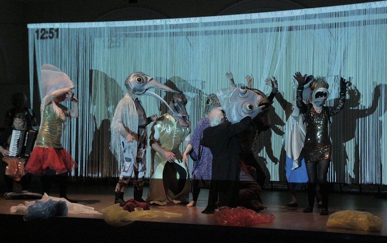 post-theater-fisch-in-dir