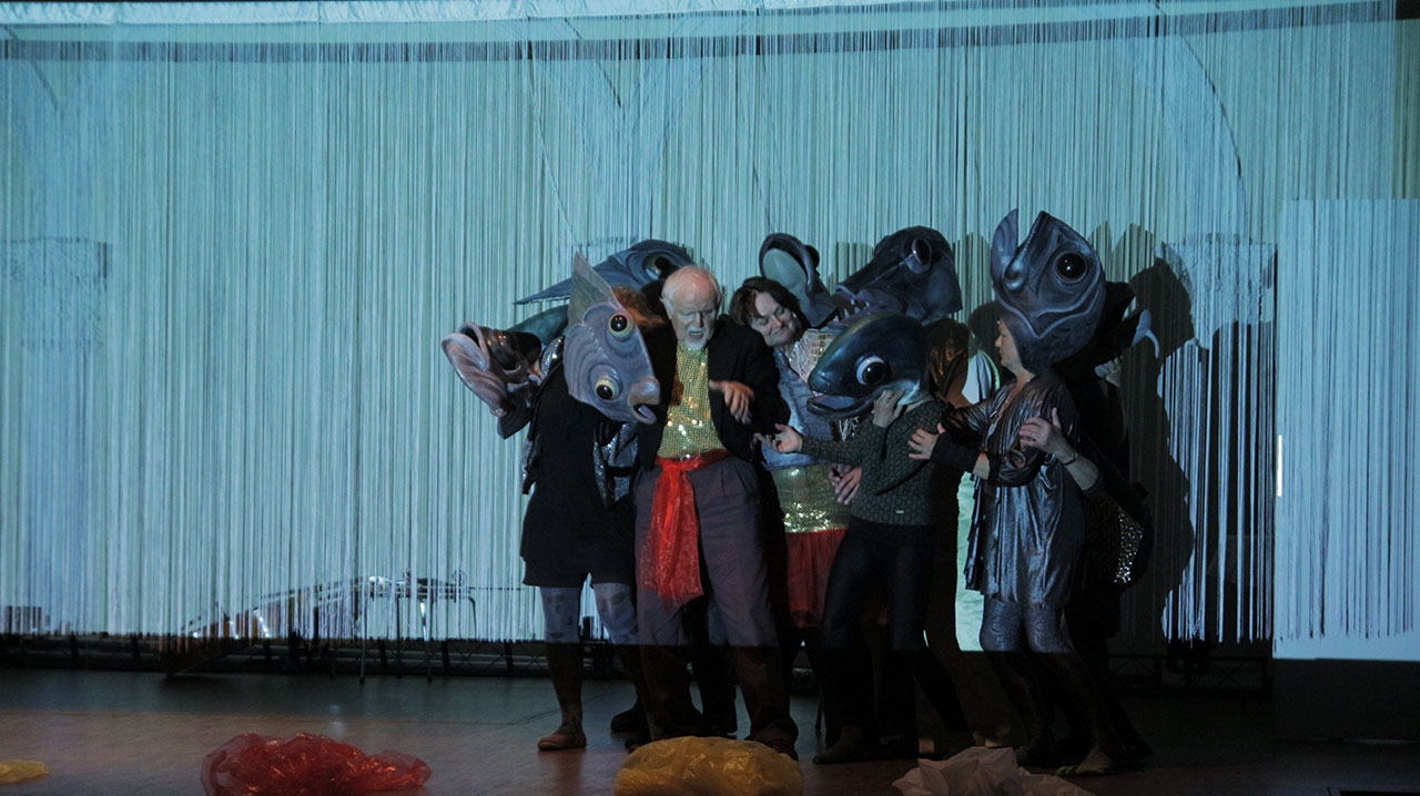 post-theater-fisch-in-dir